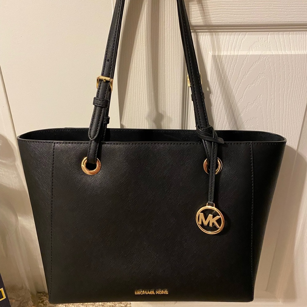 MK black shoulder bag